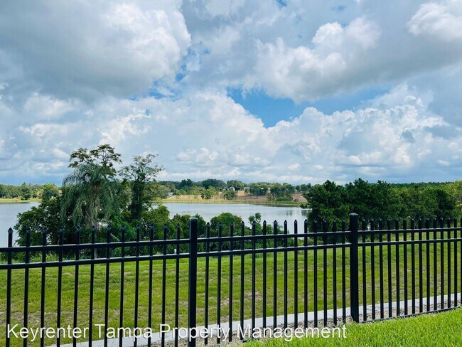 Foto del edificio - 3 br, 2 bath House - 1025 fig st