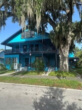 Building Photo - 712 Florida Ave