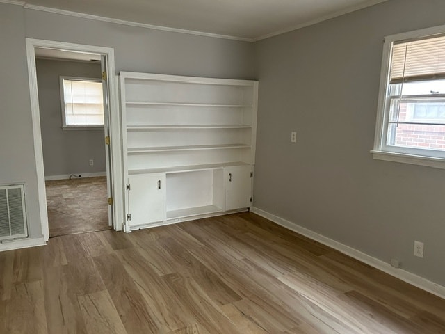 Building Photo - 116 W Shoal St
