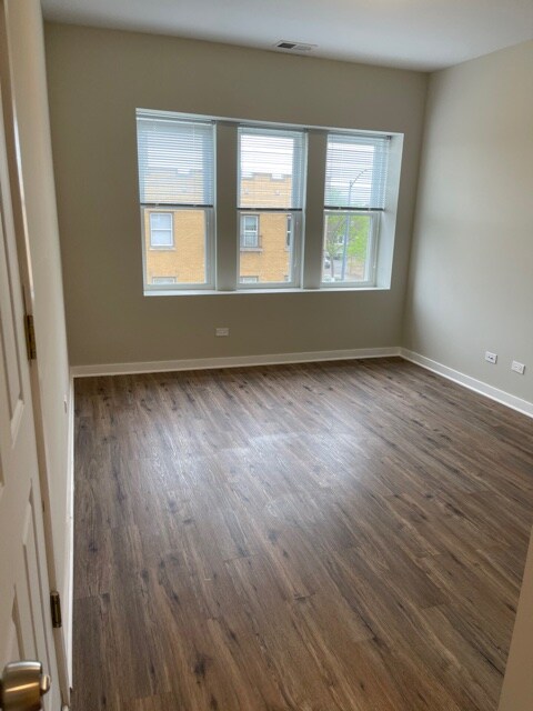 Foto del edificio - 5202 W Parker Ave