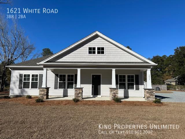 Primary Photo - 1621 White Road