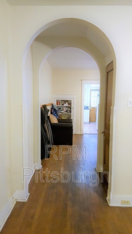 Building Photo - 5550 Wilkins Ave