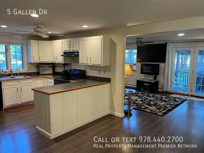 Foto del edificio - 4 Bedroom Home in Concord