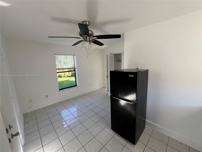Building Photo - 13420 SW 36th St