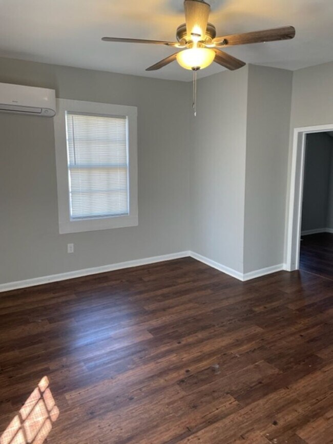 Building Photo - House in Opelika