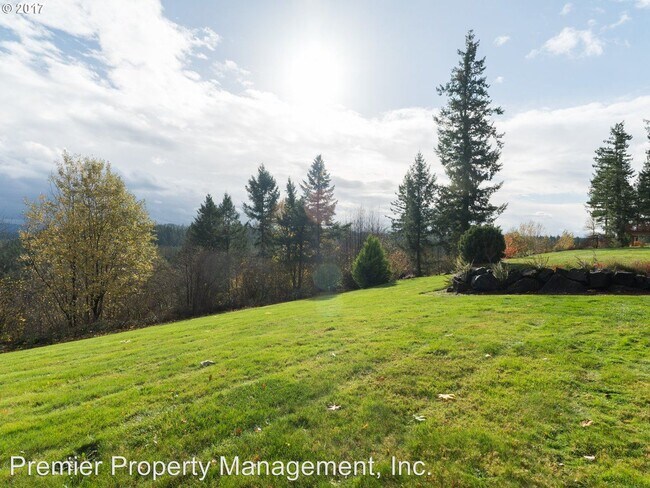 Building Photo - 4 br, 3.5 bath House - 29615 NE 136th Ct