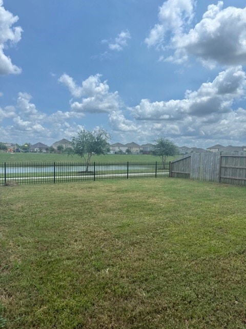 Building Photo - 5002 Lucky Fawn Ln