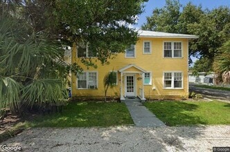 Building Photo - 801 SW 4th Ct