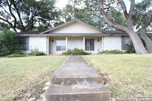 Foto principal - 14319 BROOK HOLLOW BLVD