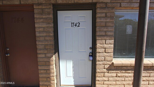 Building Photo - 1742 E 6th Ave