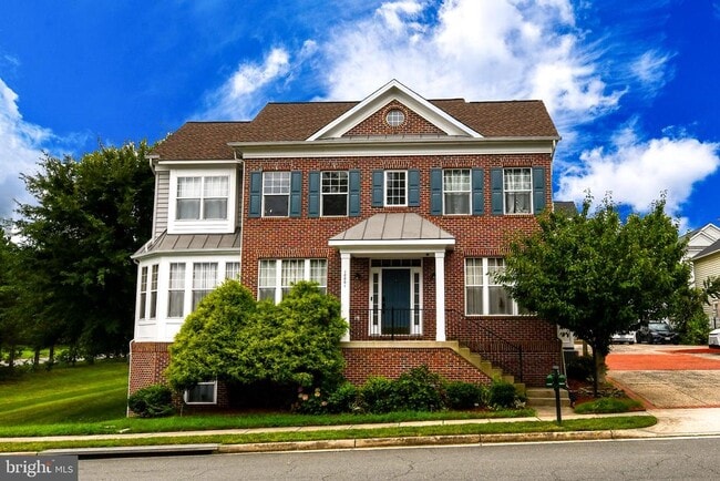 Foto del edificio - 10001 Orland Stone Dr