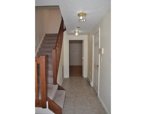 Building Photo - 23 Thayer Pond Dr