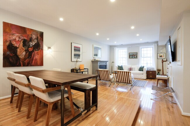 Foto del edificio - 762 A Princeton Pl NW