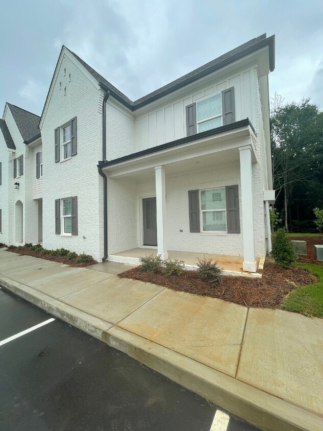 Photo - 514 Meadow Crest Circle