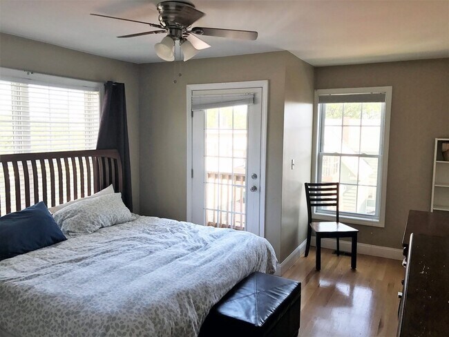 Building Photo - 11 Everett Ave