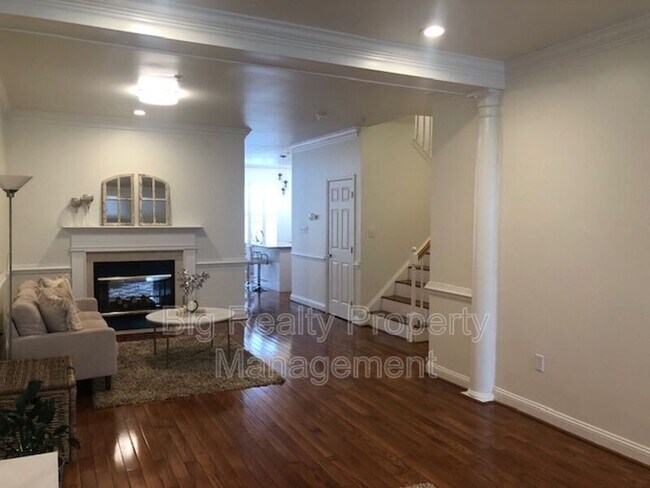 Foto del edificio - 141 Meadow View Ln