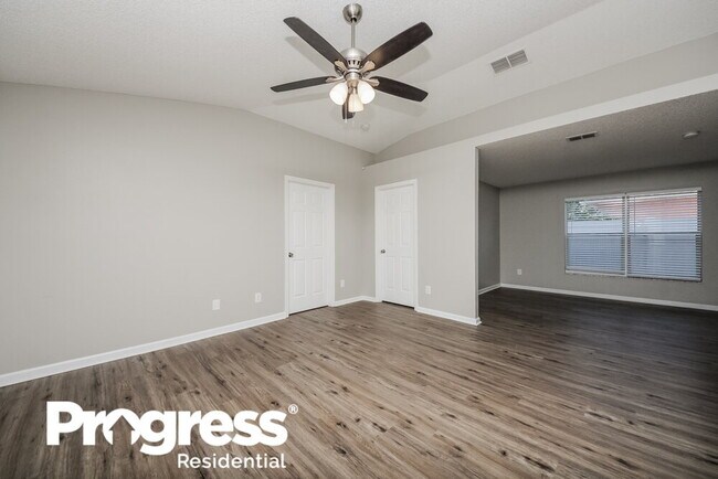 588 Oak Branch Cir photo'