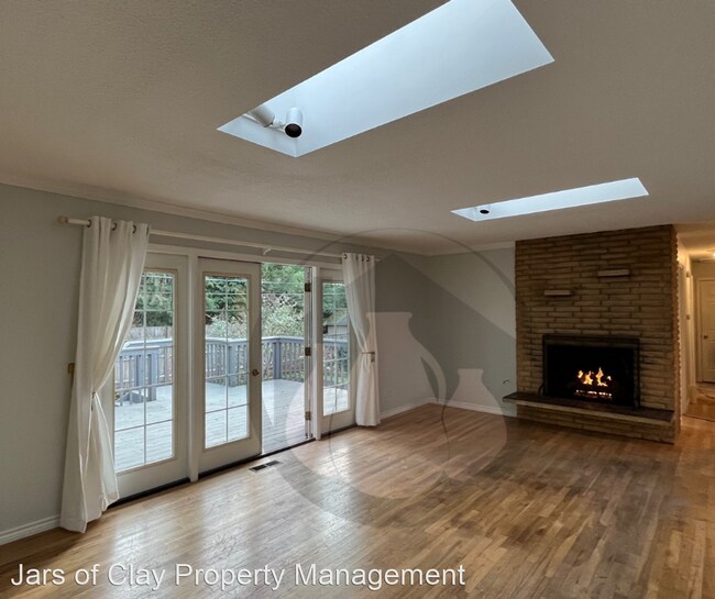 Building Photo - 5 br, 2 bath House - 12050 SW Bruce Ln