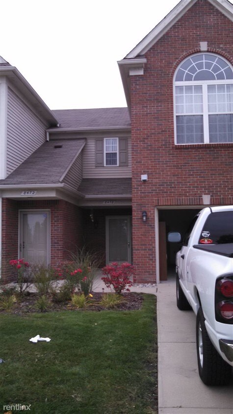 Foto principal - 2 br, 2 bath Condo - 8478 Heywood Cir