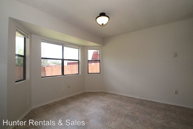 Foto del edificio - 4 br, 2 bath House - 2805 Derby Drive