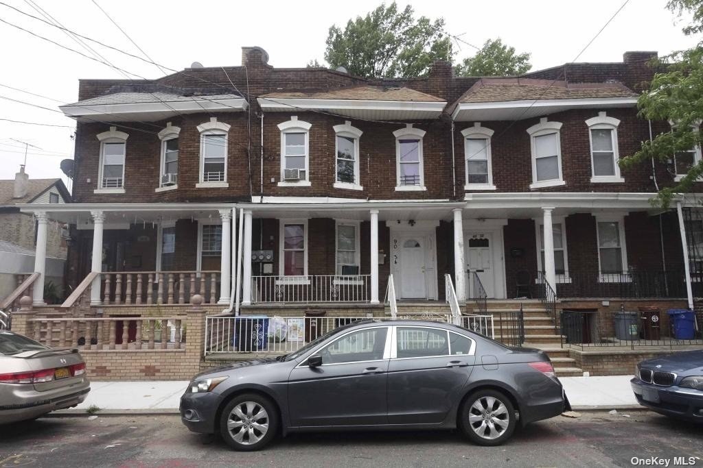 Foto principal - 90-34 77th St