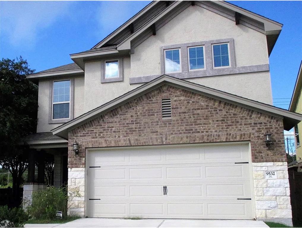 Foto principal - 9532 Hunter Ln