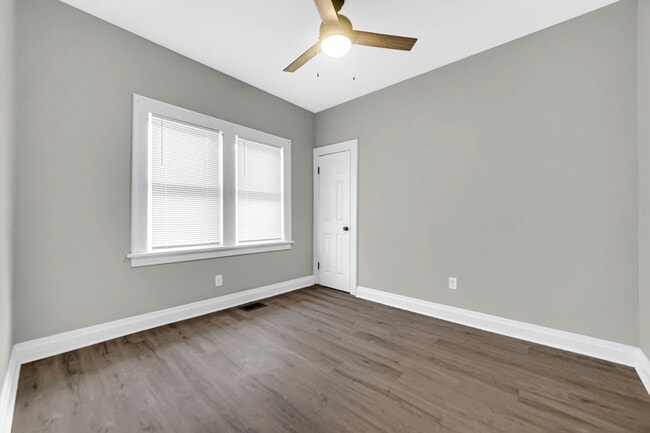 Building Photo - Three Bedroom Remodeled Home With Garage