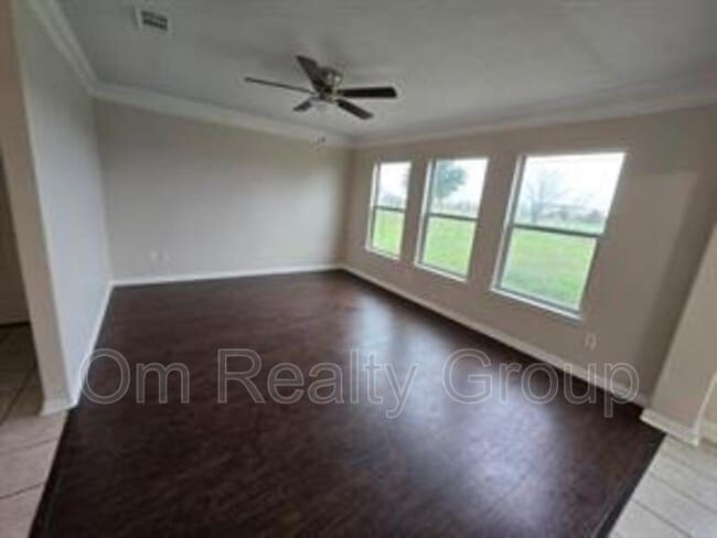 Foto del edificio - 707 Mockingbird St