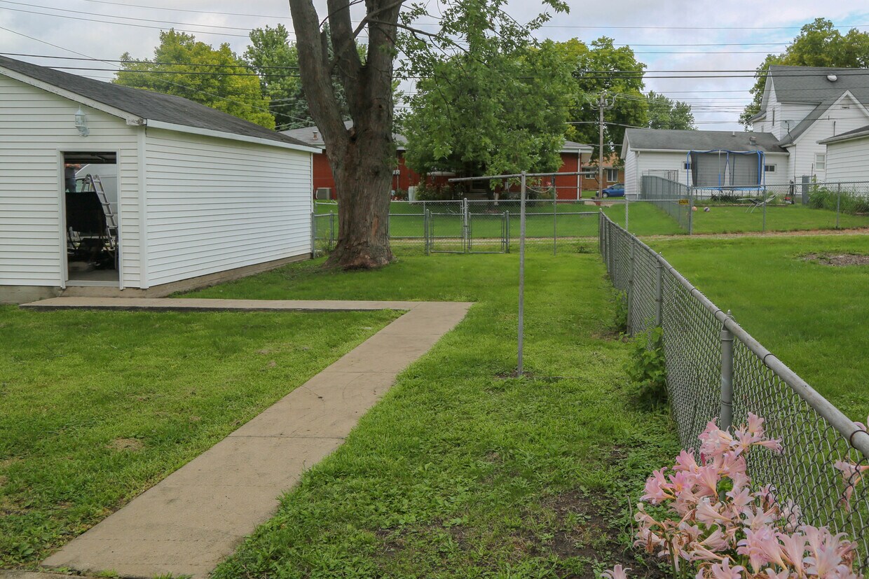 Foto principal - 631 Elm St