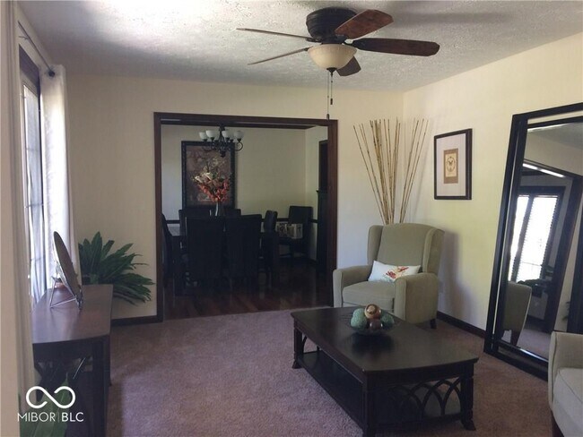 Foto del edificio - 108 Willowood Ln