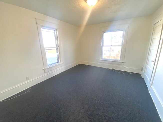 Foto del edificio - 1507 Garfield Ave SW