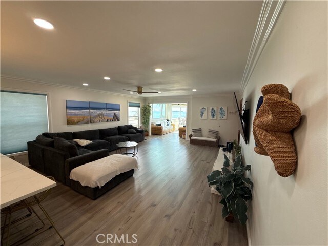 Foto del edificio - 1174 E Ocean Blvd