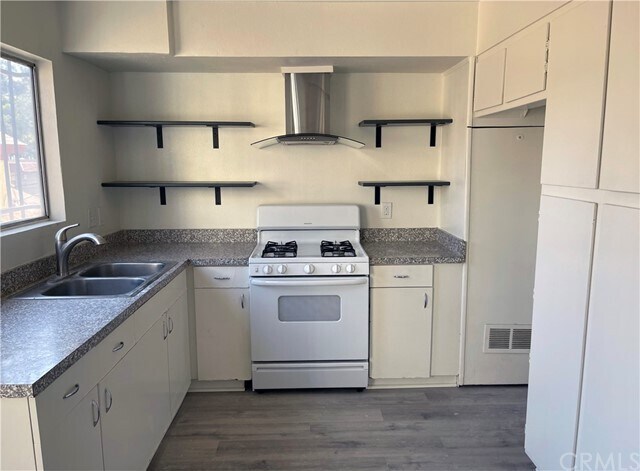 Foto principal - 530 Casanova St