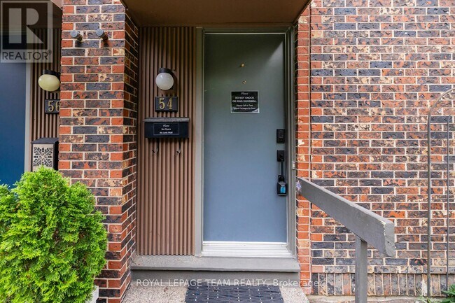 Photo du bâtiment - 121 Buell St