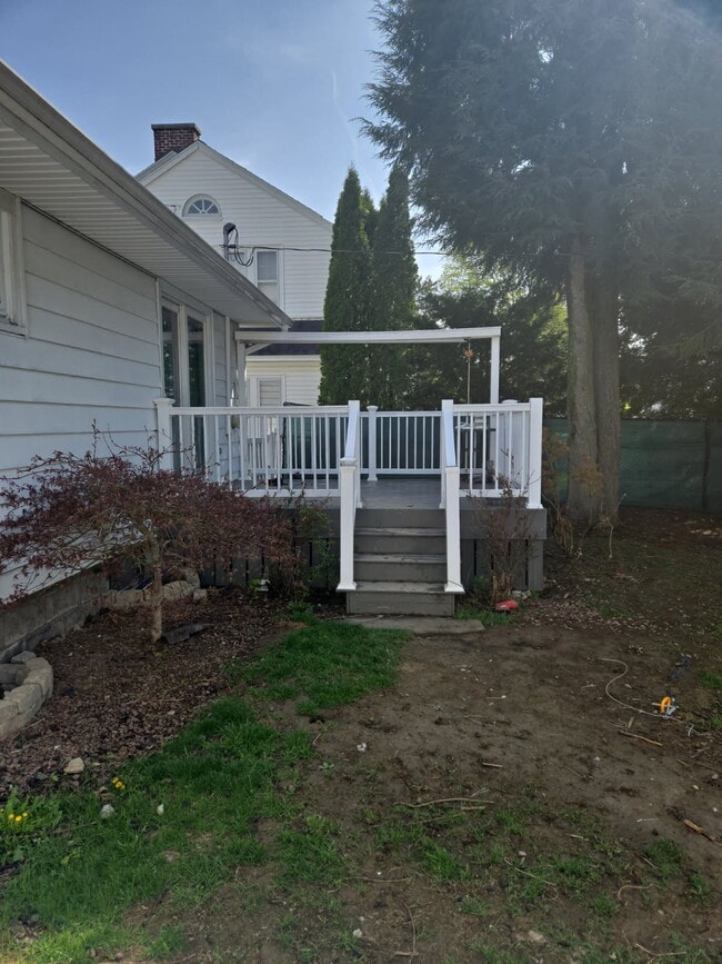 Building Photo - 152 Prospect Ave