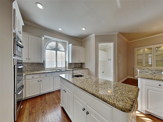 Foto del edificio - 1417 Tree Farm Dr