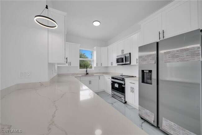Foto del edificio - 1205 W 14th St
