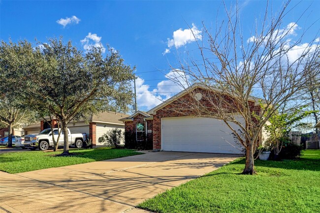 Foto del edificio - 18319 Austin Oak Ln