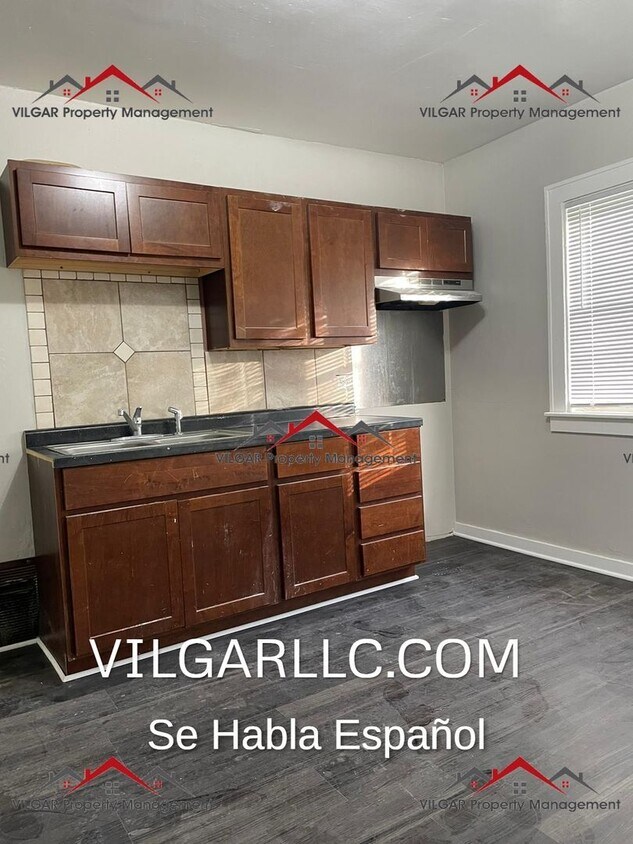Primary Photo - 2 bedroom, 1 bath house in Gary Indiana