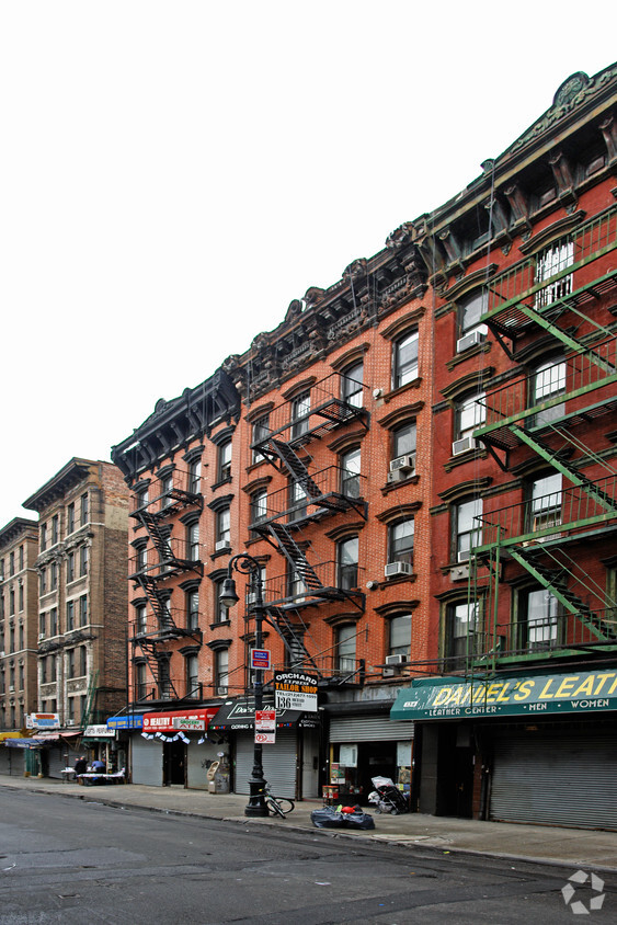 Foto del edificio - 136 Orchard St