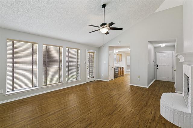 Building Photo - 10820 Pebblecreek Ct