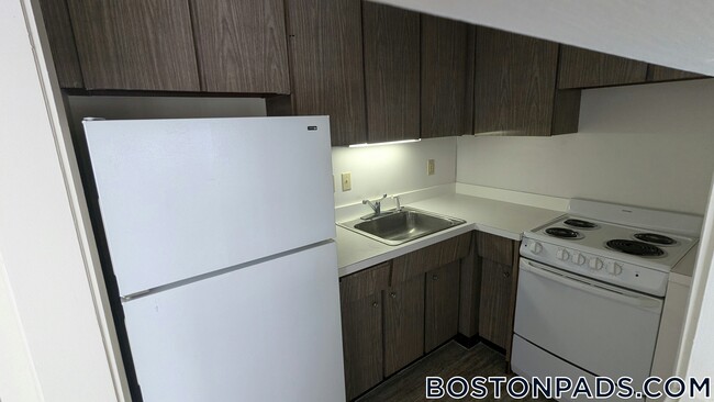Building Photo - 1455 Commonwealth Ave