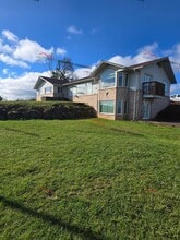 Building Photo - 211 Guiberson Rd