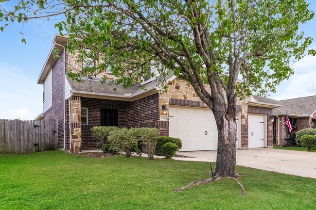 Building Photo - 139 Piney Pathway