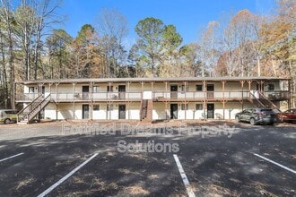 Building Photo - 201 Leisure Time Ln