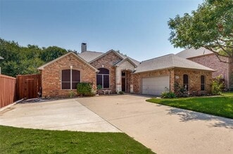 Building Photo - 11202 Coralberry Dr