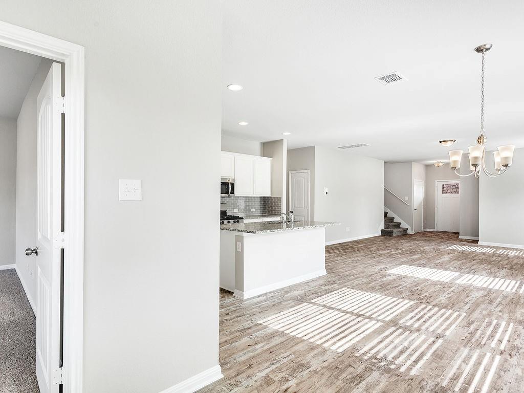 Foto del edificio - 18434 Stevie Ray Dr