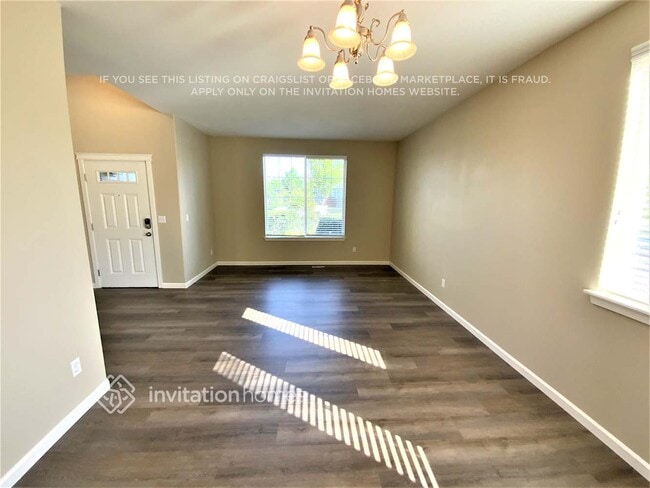 Building Photo - 1524 Bedstone Dr SE