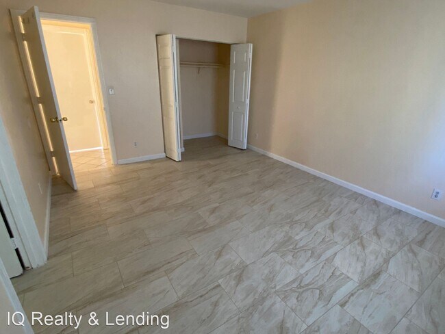 Foto del edificio - 2 br, 2 bath House - 469 E Bradley Ave Uni...