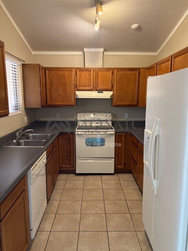 Foto del edificio - 921 S Val Vista Dr